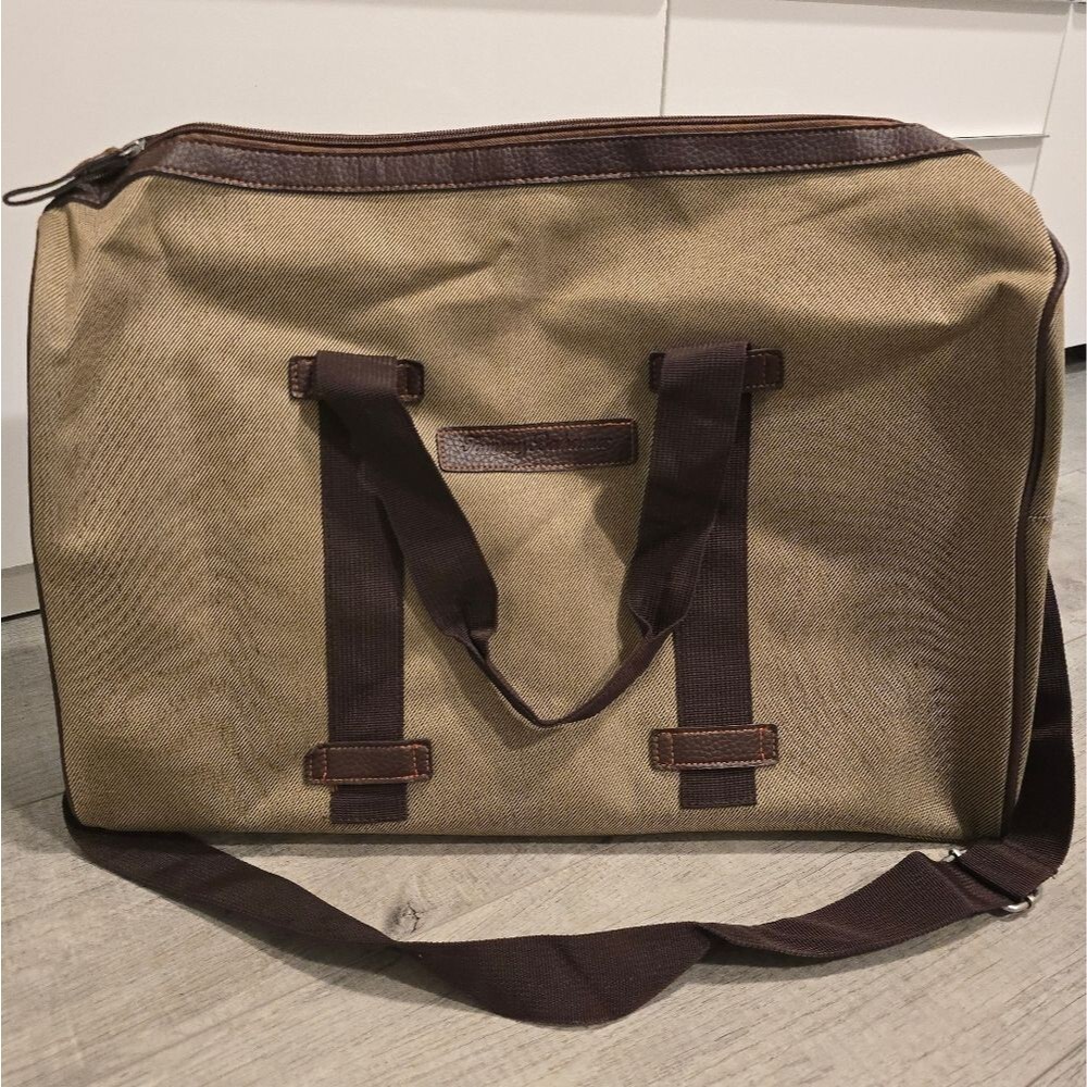 NWOT Tommy Bahama Khaki Twill Weekender Duffle Bag